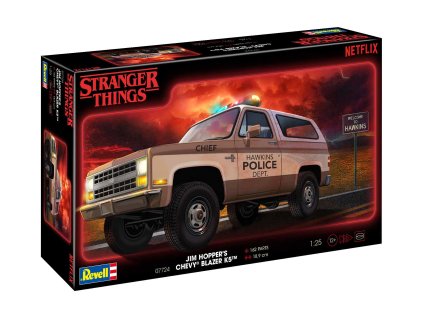 Plastic ModelKit STRANGER THINGS auto 07724 - 1985 Chevrolet K5 Blazer (1:25)