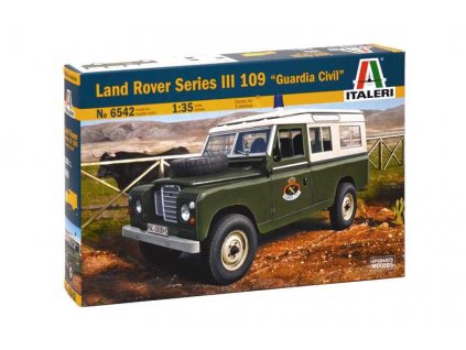 Model Kit auto 6542 – LAND ROVER III 109 „Guardia Civil“ (1:35)