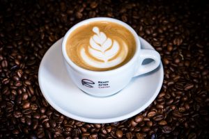 Cappuccino – výnimočný nápoj v kombinácii espressa a mlieka s lahodnou chuťou | READY AFTER