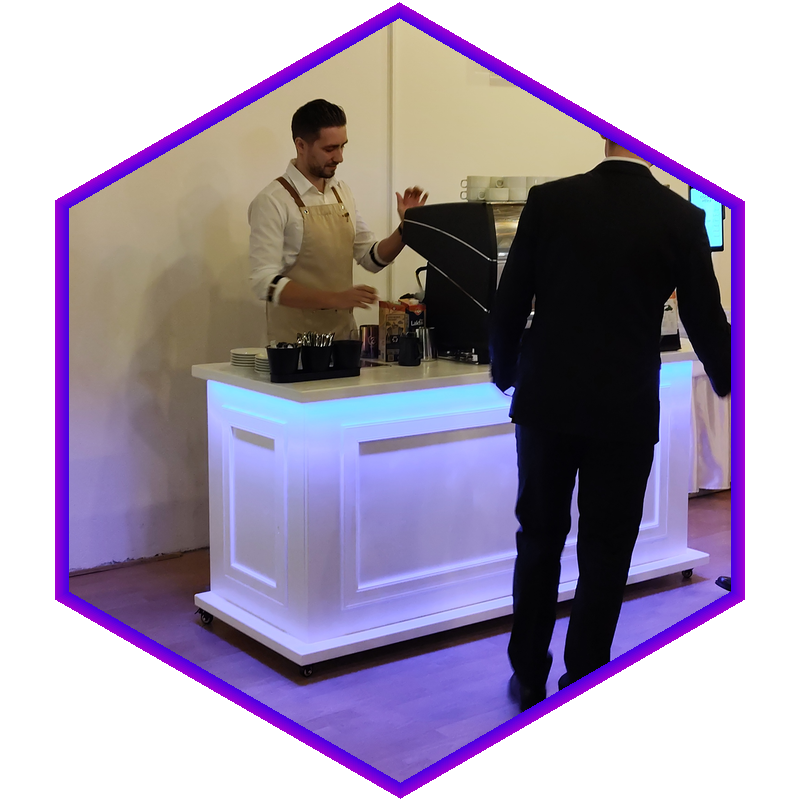 Mobilný coffee bar s LED podsvietením