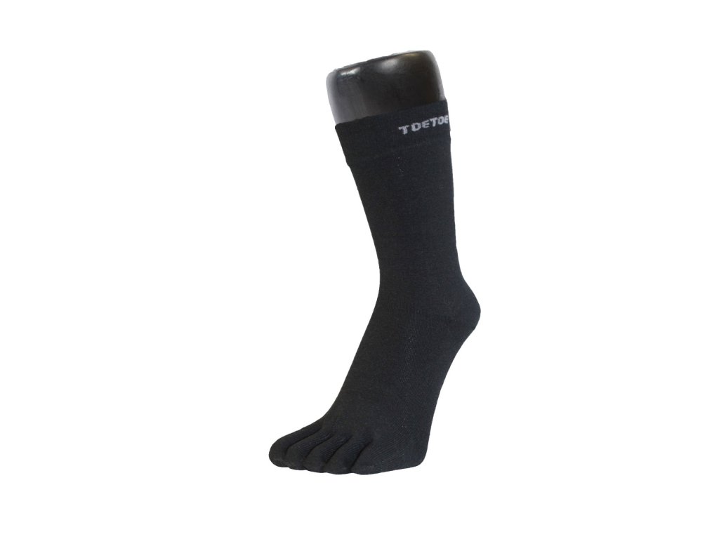 toe socks outdoor silk midcalf black 4 3