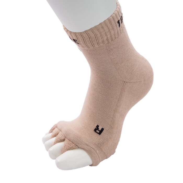 TOETOE Zdravotní prstové ponožky - Oddělovač prstů (Toe Separator) - Fawn - Jedna velikost Velikost ponožek: One size
