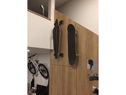Nástěnný držák - Longboard