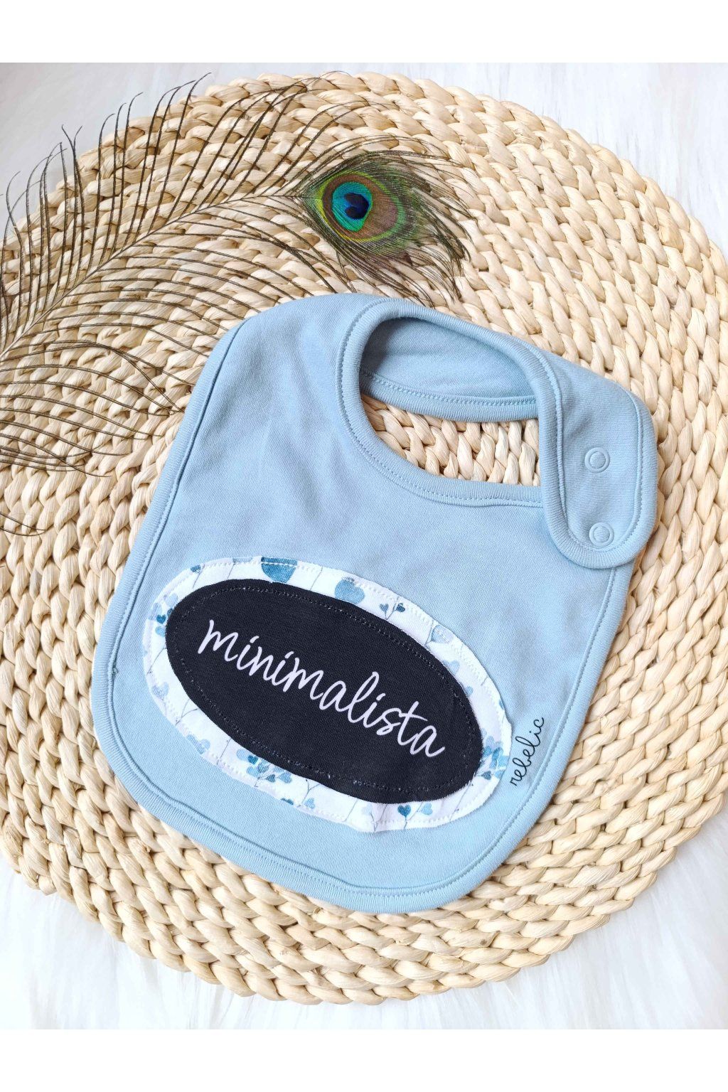 detsky podbradnik minimalista