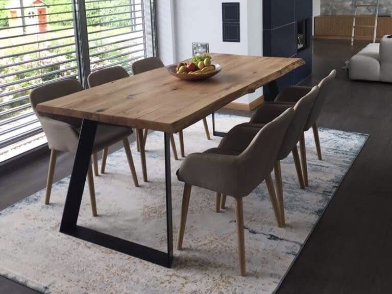 Prečo si vybrať nábytok z masívu: Tradičný a moderný trend v bývaní