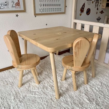 Detský set stôl a stoličky - ZAJAČIKY