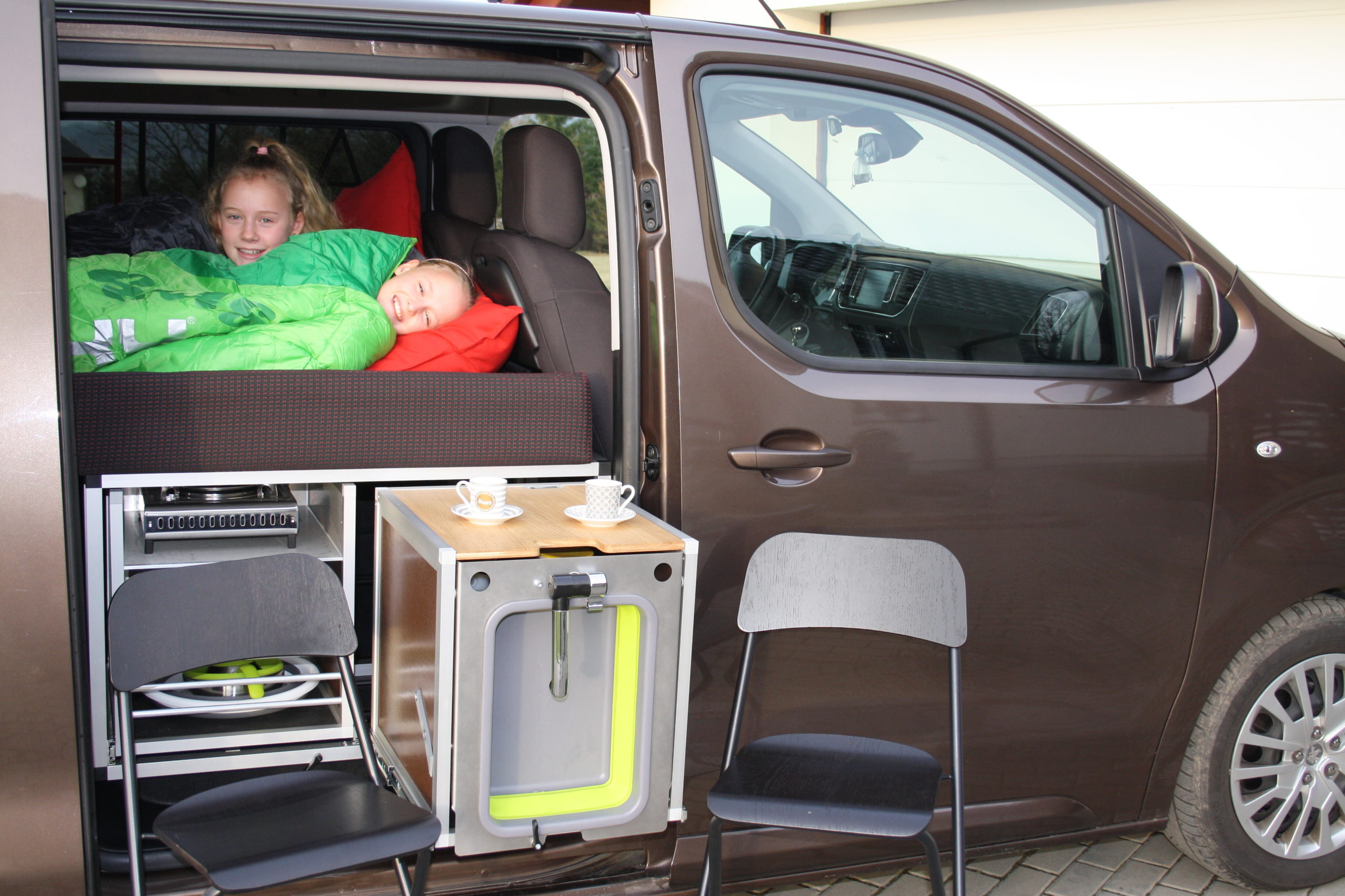 Nový typ vestavby SARAH jako trend mezi vestavbami do auta