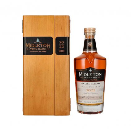 Midleton Very Rare Vintage Release 2022 Zberateľský investičný alkohol red bear Bratislava