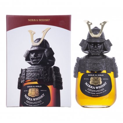 Nikka Gold & Gold Samurai 43% metall alkohol red bear bratislava