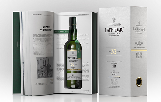 E-shop Laphroaig 33y The Ian Hunter Story Book 3 49,9% 0,7L (darčekové balenie)