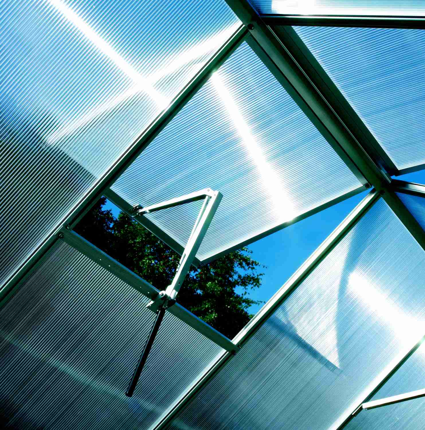 LANIT Střešní ventilační okno VITAVIA Sleva 3 % za registraci na RedEd.cz