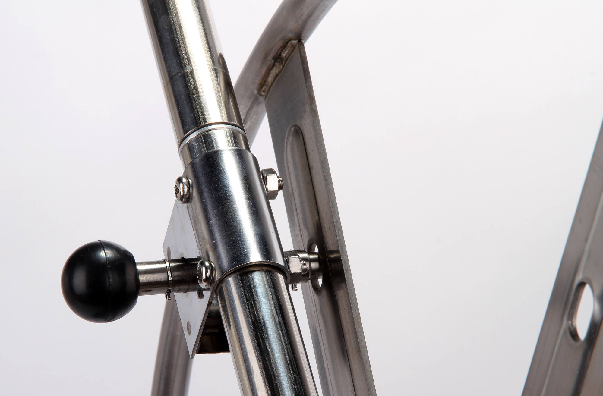 Pojízdný naviják hadic nerezový (80 m 1") Obrázek