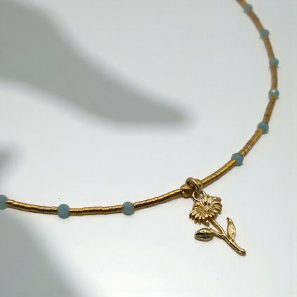 Pozlacený náhrdelník kopretina a amazonit - mosazný přívěsek, stříbrné komponenty (Ag 925)