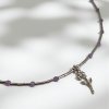 Rhodiovaný náhrdelník kosatec a ametyst-mosazný přívěsek, stříbrné prvky (Ag 925)