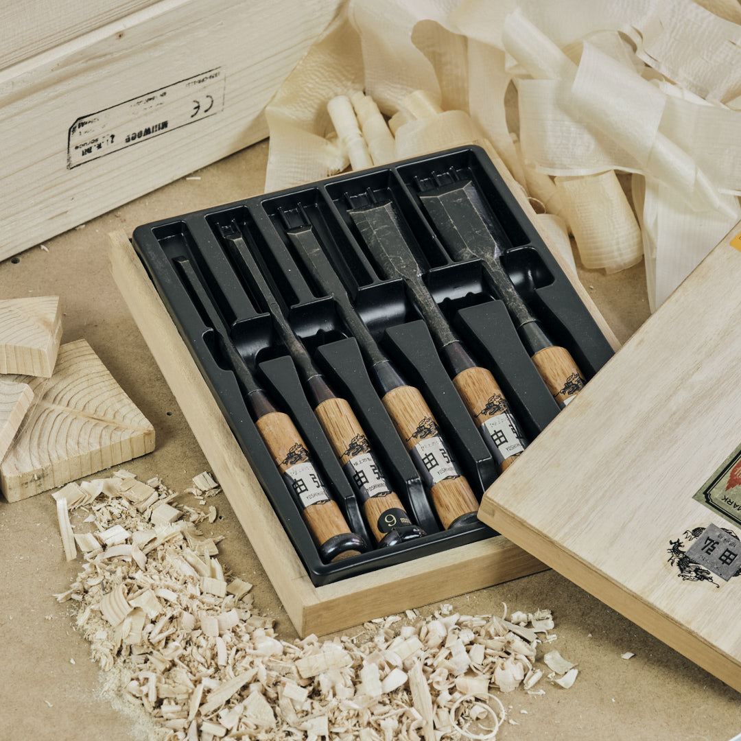 YOSHIHIRO Oire kézzel készített japán asztalosvéső-készlet (5 db)