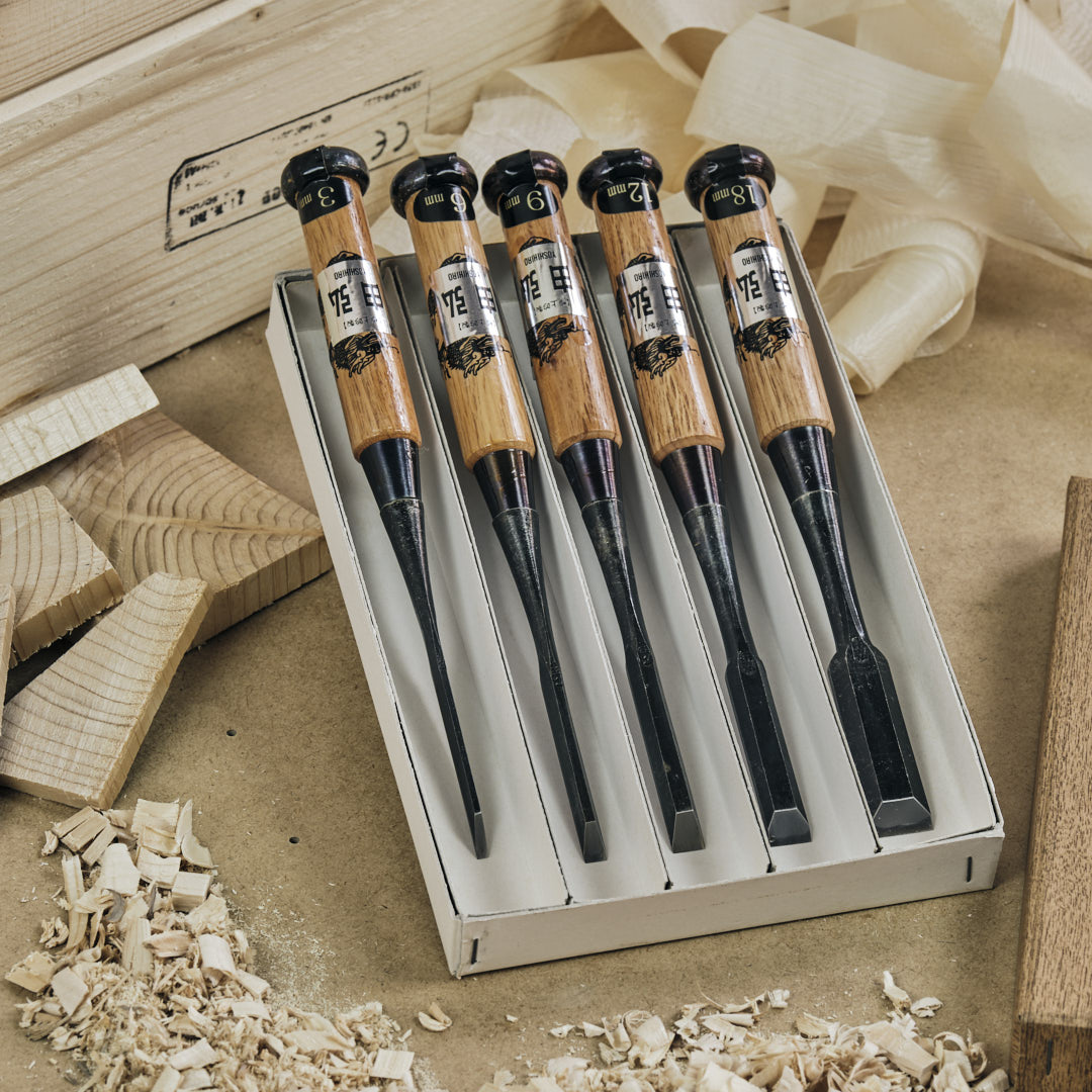 YOSHIHIRO Oire kézzel készített japán asztalosvéső-készlet (5 db)