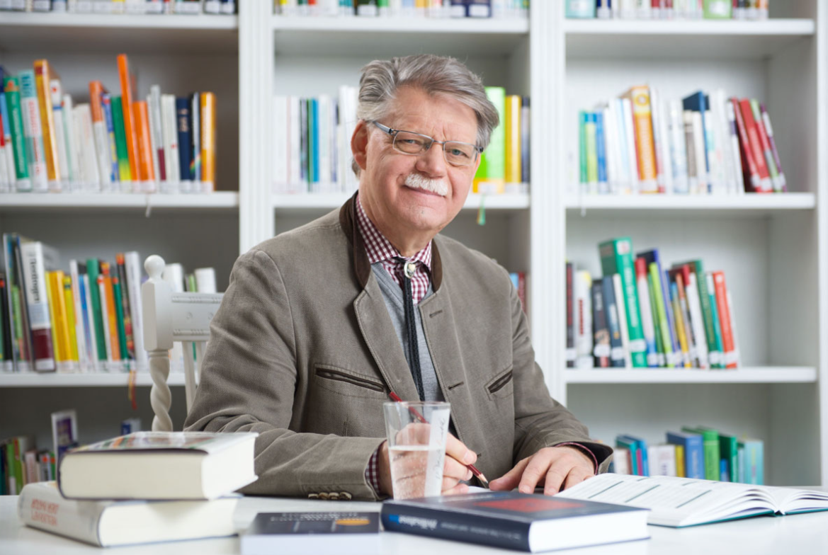 Pozvánka na intenzívny seminár s Dr. h. c. Peterom Jentschurou
