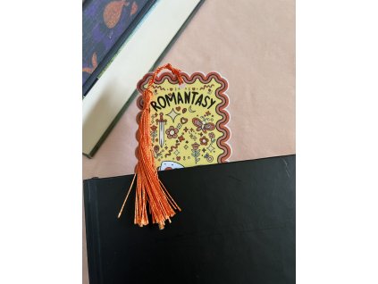 romantasy book club - laminált könyvjelző - narancssárga ( laminált & bojt )