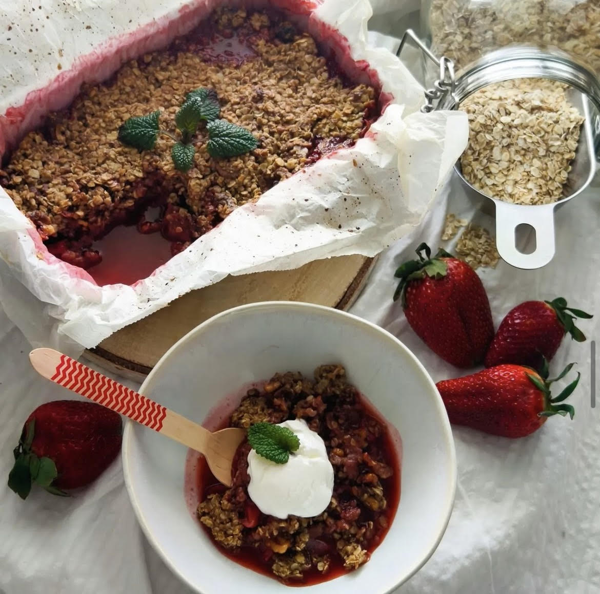 Jahodový crumble