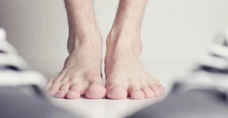 Barefoot obuv z pohľadu fyzioterapeuta alebo návrat k prirodzenej chôdzi