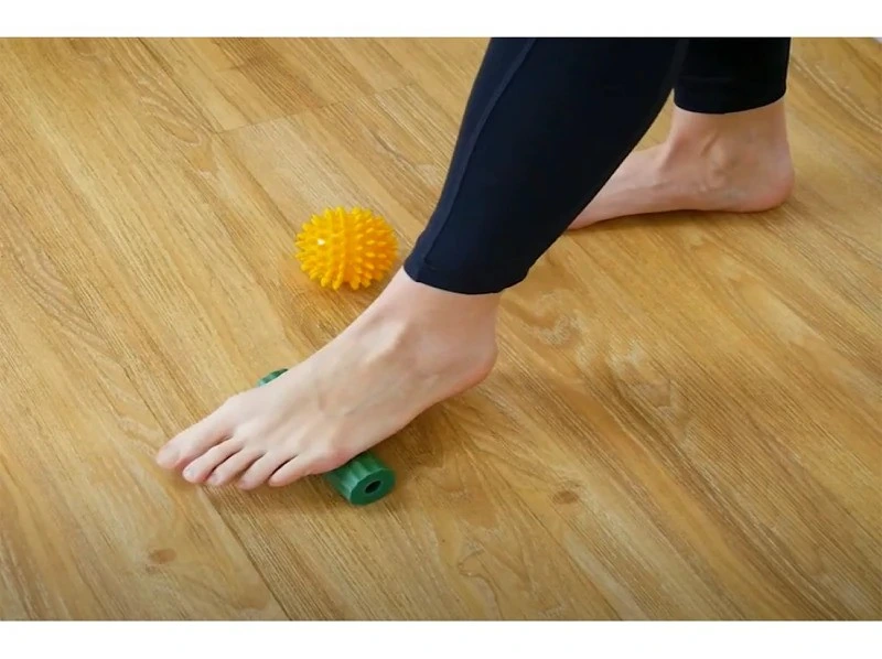 foot-roller___230210-ezgif.com-webp-to-jpg-converter