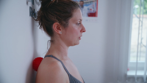 Jak využít masážní ježky Rehabiq pro automasáž a úlevu od napětí