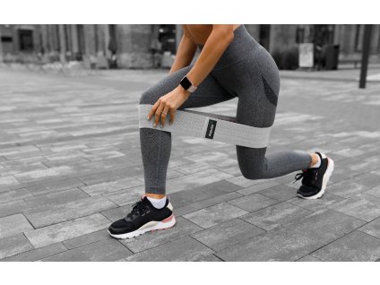 lunges with fabric elastic loop Moves