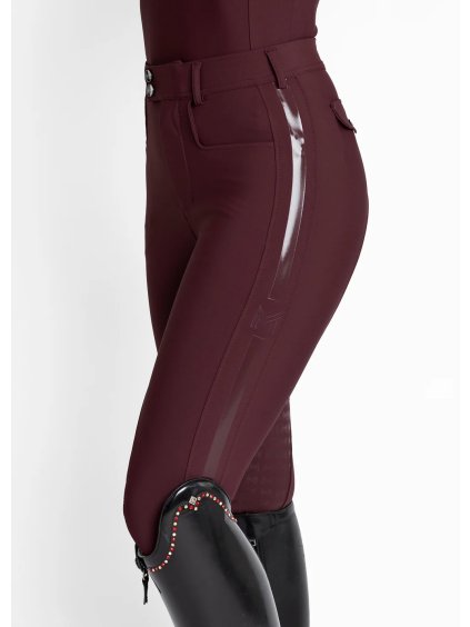 Rajtky Reflection, Maximilian Equestrian, Vínové