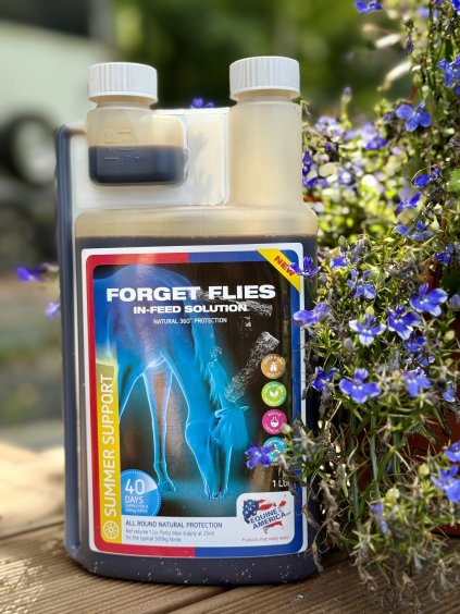 Forget Flies- proti obtížnému hmyzu přírodní výživou (Láhev s dávkovačem, 1 l)