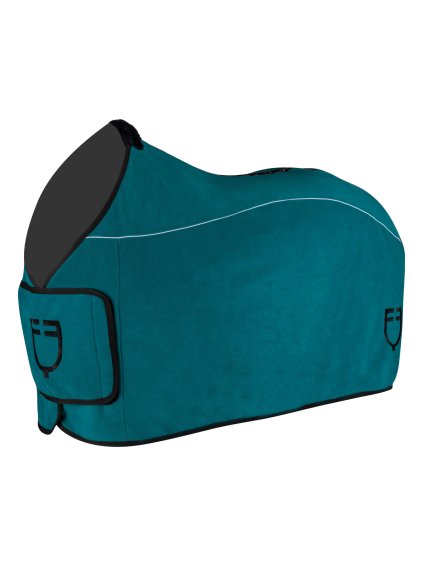 0044273 fleece rug with flap front closure eth04004
