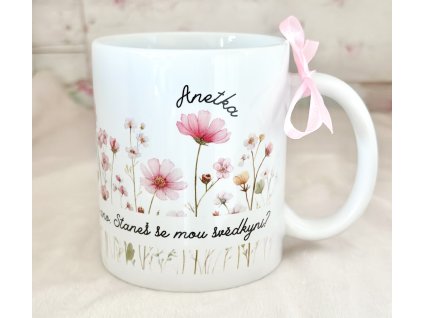 Hrnek s květinovým potiskem žádost pro svědkyni/družičky růžová