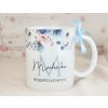 Hrneček s modrým květinovým potiskem se jménem pro svědkyni/družičku