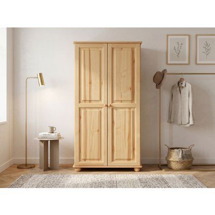 Šatní skříň 2 - masiv borovice