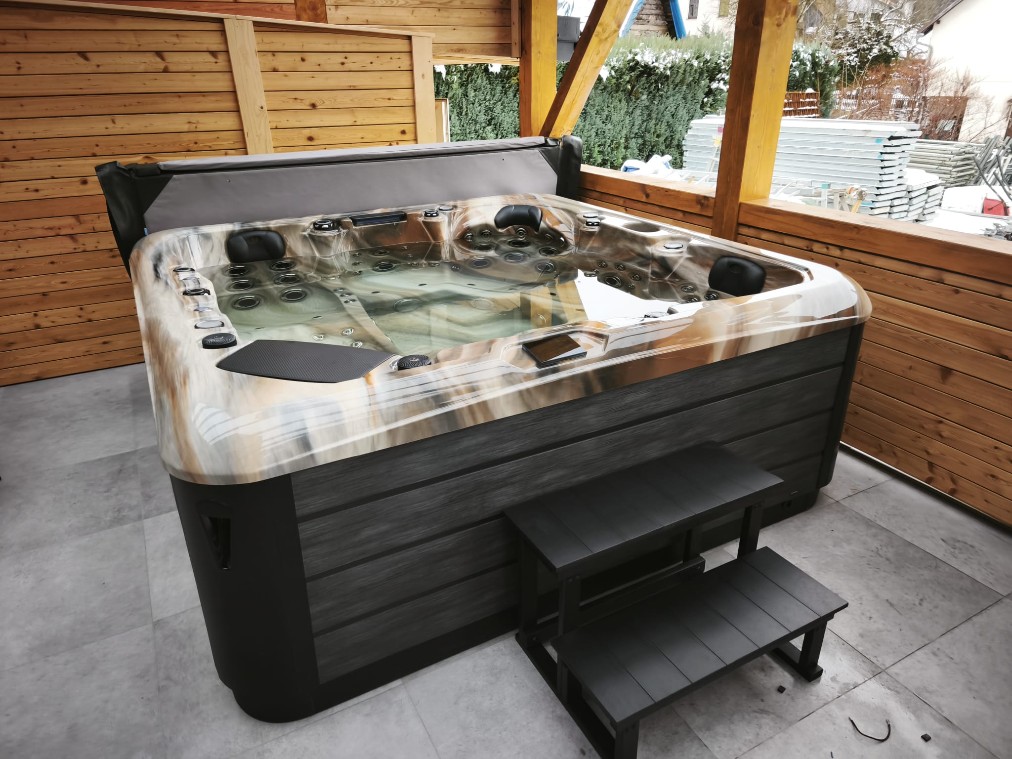 5194c79e-4bac-49b4-86e5-1d80567455e8