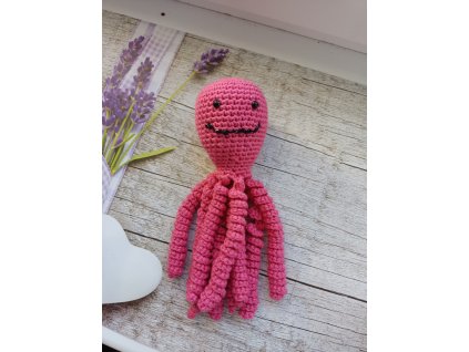 Háčkováná chobotnička pro novorozence