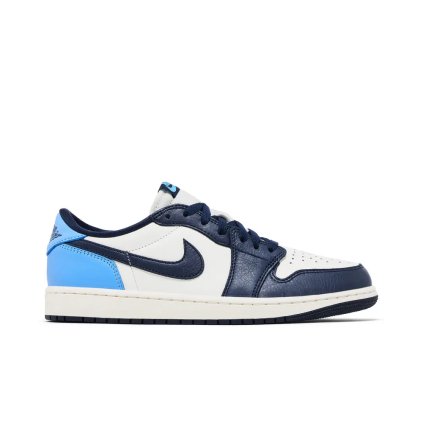 Jordan 1 Low OG Obsidian UNC 1