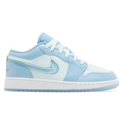 Jordan 1 Low SE Aquarius Blue (GS) 1