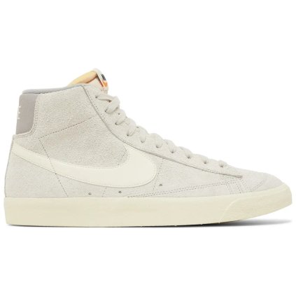 Nike Blazer Mid 77 Premium Vintage Medium Grey 1