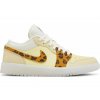 Jordan 1 Low SNKRS Day (W) 1