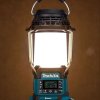 MAKITA MR010GZ 40V Aku. rádio s lampou + Darček káva