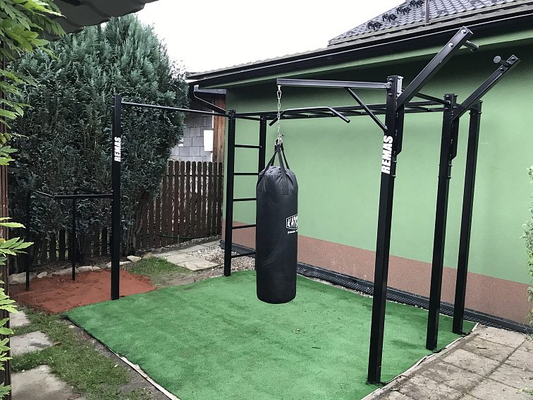 WORKOUT/HOUPAČKY/RODINY