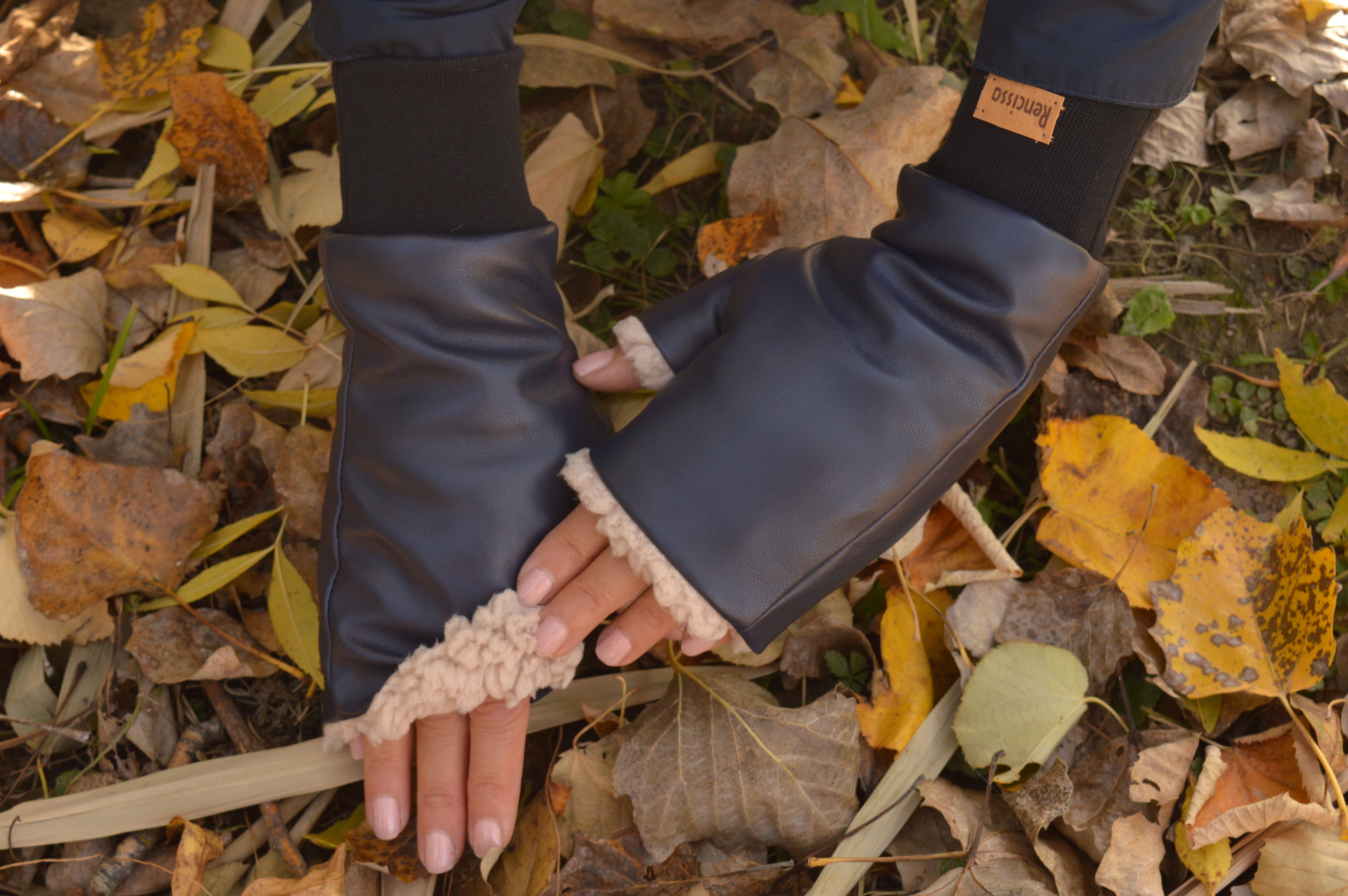 Bezprstové rukavice tmavomodré