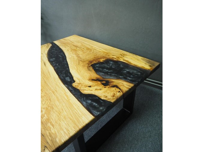 F7F1BB82 E728 4D9E 9F2D 54D1B19780D3