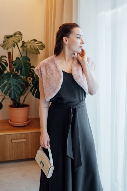 march 26 reparada klara1 medium 40