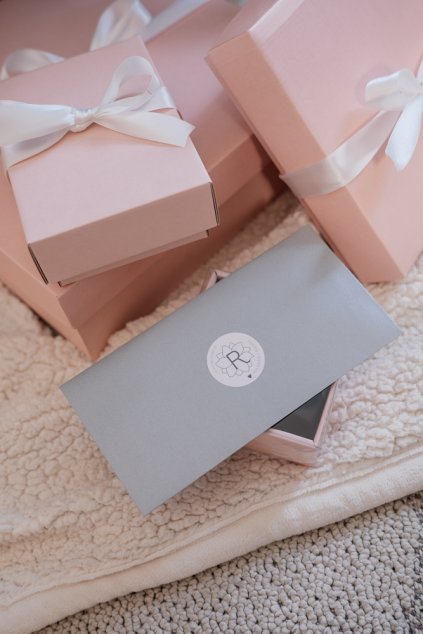 Nov25 Zoe Misa3 medium 175