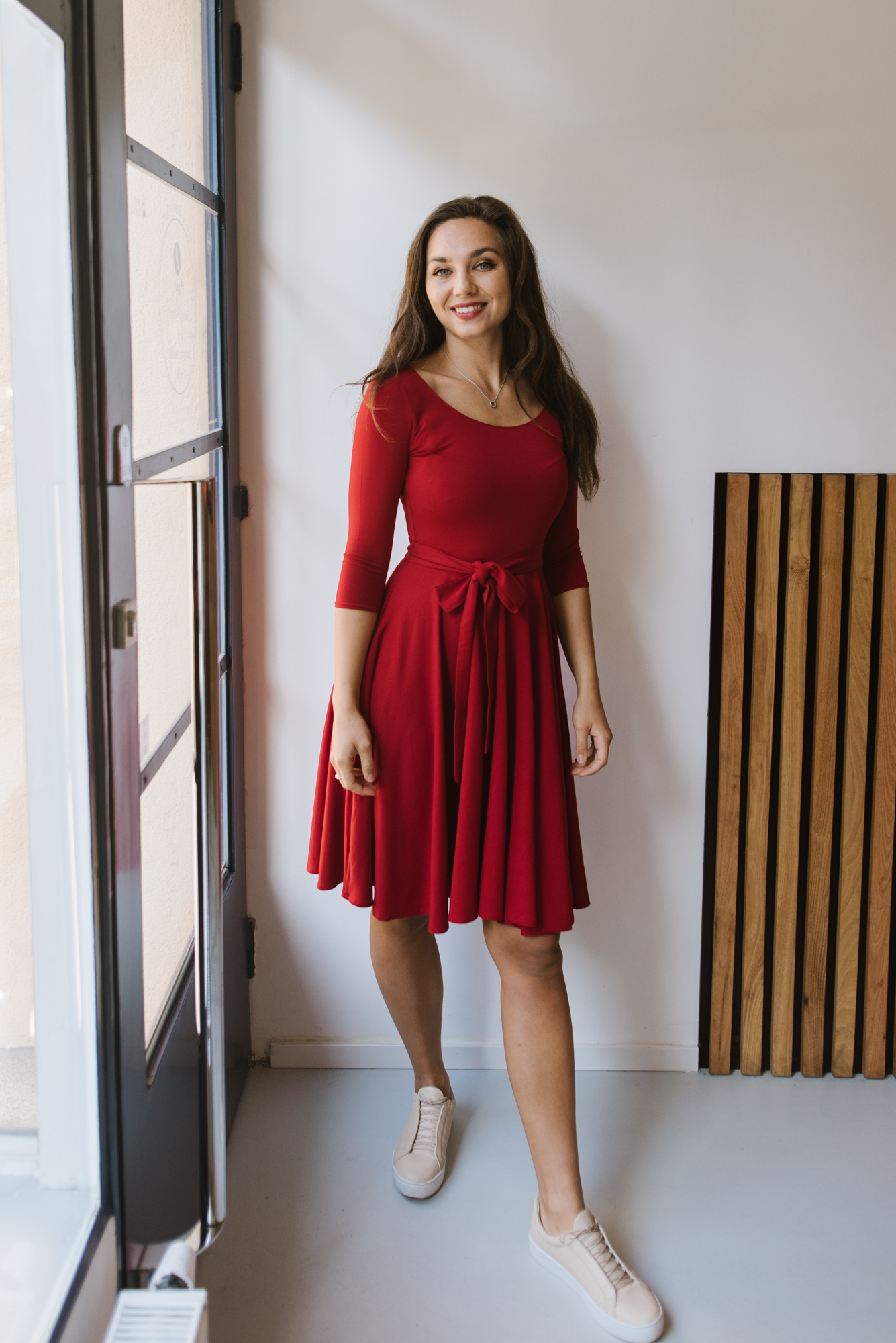 Šaty Osudová Marta s 3/4 rukávem, vyšší gramáž, tmavě červené