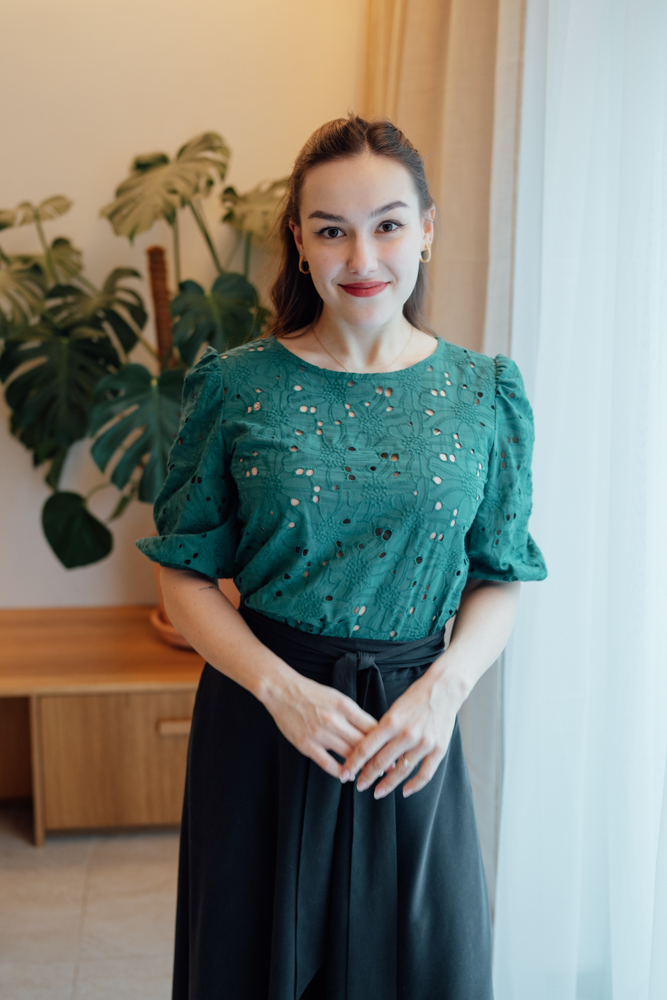 Levně Madeirová halenka s naducanými rukávy Rosa zelená
