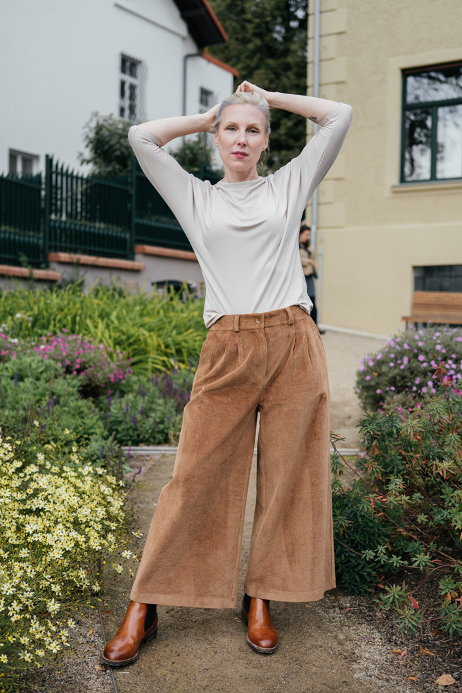 Levně Culottes Michele silnější manšestr hnědý