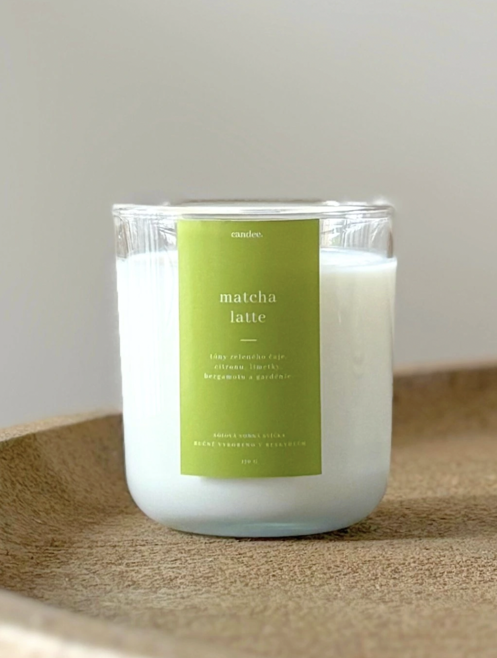 Levně Candee Candee: Sójová svíčka - MATCHA LATTE 270 ml