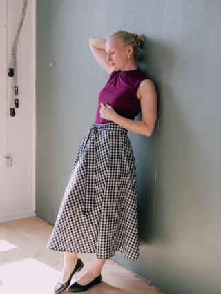 Včera jsme vám představily barevné kostičky. Dnes je to tahle černobílá kráska. Nadčasová. Chic! A hodí se skoro ke všemu....